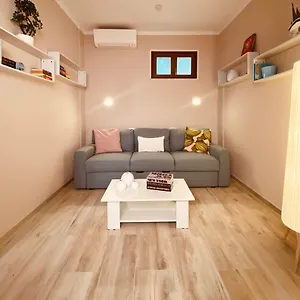  Apartment Casetta Di Italy